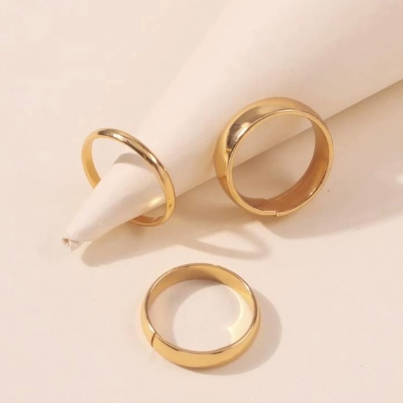 Gold Tone Simple Ring Set - Picture 3 of 3